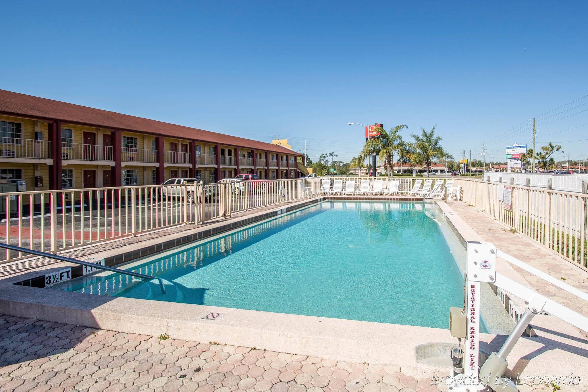 Econo Lodge Inn & Suites Maingate Central Kissimmee Exterior photo